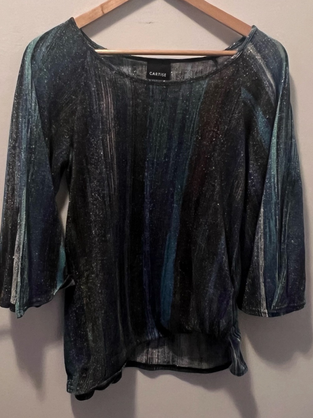 🇨🇦 Cartise Metallic Shimmer Abstract Split Bell Sleeve Top S